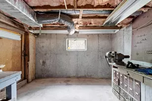 30 Dunshire Dr, Chelmsford, MA 01863 - Photo 24