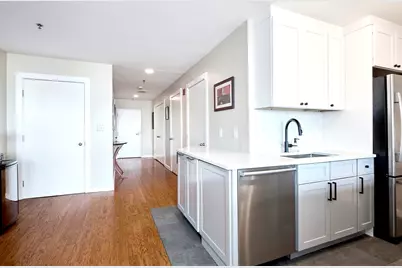 234 Causeway St #918, Boston, MA 02114 - Photo 8