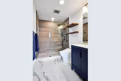 234 Causeway St #918, Boston, MA 02114 - Photo 4