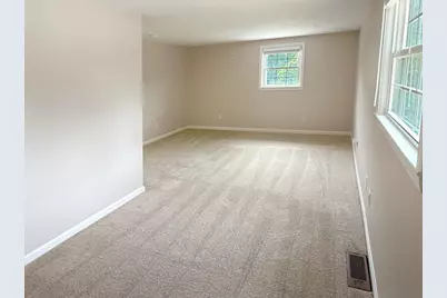 675 Burt St, Taunton, MA 02780 - Photo 32