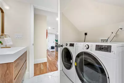 123-125 Mount Vernon Street #2, Newton, MA 02465 - Photo 32