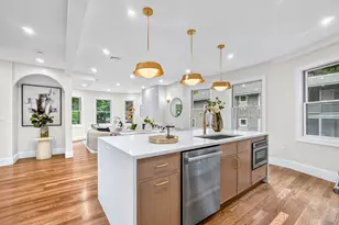 123-125 Mt Vernon St, Newton, MA 02465 - Photo 18