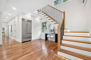 123-125 Mt Vernon St, Newton, MA 02465 - Photo 14