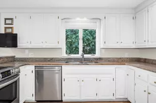 18 Acorn Path, Groton, MA 01450 - Photo 6