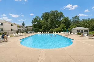 185 Lake Shore Rd, Boston, MA 02135 - Photo 18