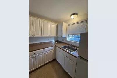 600 Cabot St #3, Beverly, MA 01915 - Photo 4