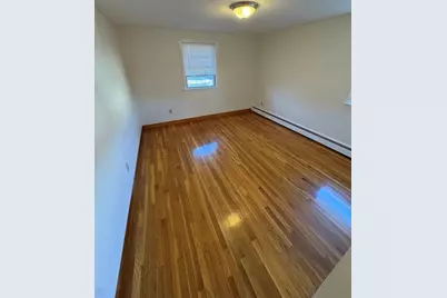 600 Cabot St #3, Beverly, MA 01915 - Photo 2