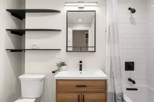 1011 Beacon St, Brookline, MA 02446 - Photo 4