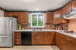 20 Brooks Rd, Sudbury, MA 01776 - Photo 4