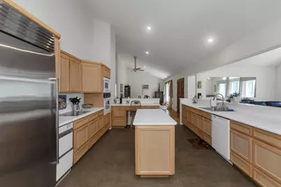447 Loring Rd, Barre, MA 01005 - Photo 8
