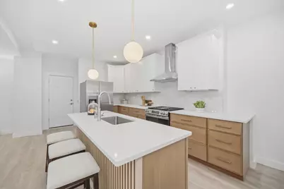582 Main St, Leominster, MA 01453 - Photo 8