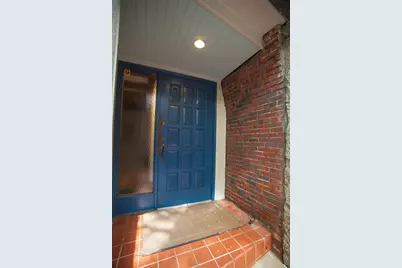 146 Commercial St #4, Boston, MA 02109 - Photo 12