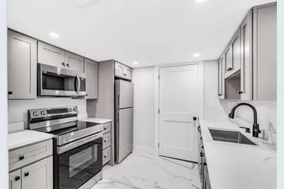 13 Blakeville #B, Boston, MA 02122 - Photo 6