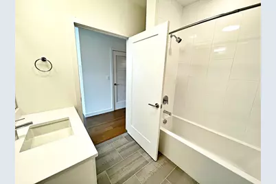45 Lewis St #518, Boston, MA 02128 - Photo 18