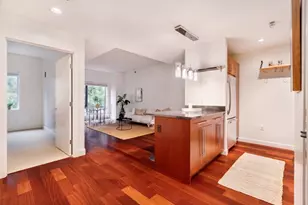 17 Otis St, Cambridge, MA 02141 - Photo 4