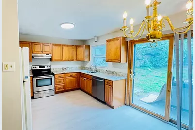 37 Goodwin Ave #37, Malden, MA 02148 - Photo 2