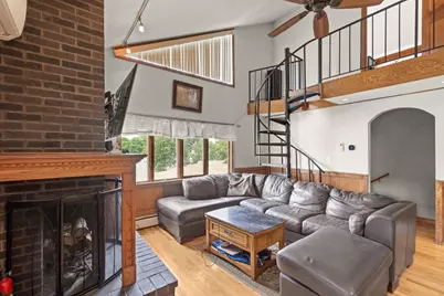 75 Andrews St, Medford, MA 02155 - Photo 12