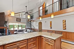 75 Andrews St, Medford, MA 02155 - Photo 8