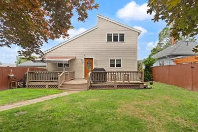75 Andrews St, Medford, MA 02155 - Photo 28