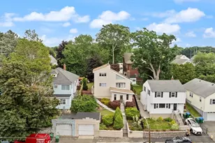 75 Andrews St, Medford, MA 02155 - Photo 30
