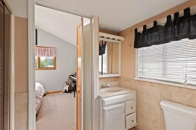 75 Andrews St, Medford, MA 02155 - Photo 22