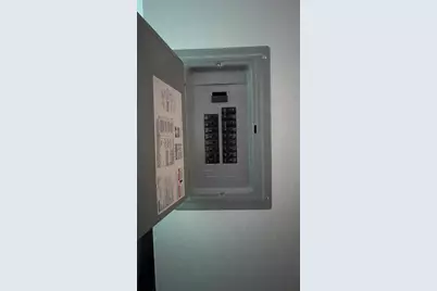 14 Union Ct, Lynn, MA 01902 - Photo 4