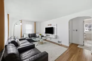 63 Fordham St, Springfield, MA 01104 - Photo 4