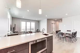 2 Cliveden St, Quincy, MA 02169 - Photo 10