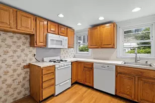 22-24 Greenview Ave, Boston, MA 02130 - Photo 18