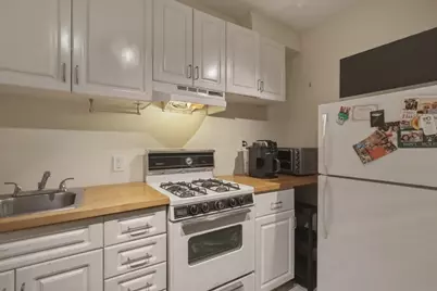 241 West Newton Street #3, Boston, MA 02116 - Photo 2