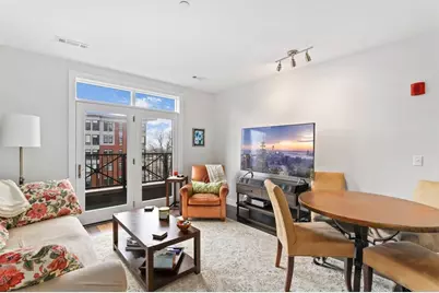 1501 Commonwealth Ave #302, Boston, MA 02135 - Photo 4