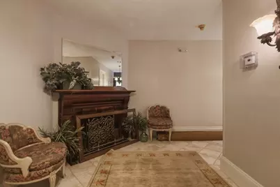 241 West Newtown St #8, Boston, MA 02116 - Photo 8