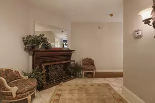 241 West Newtown St, Boston, MA 02116 - Photo 8