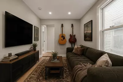 9 Cross St, Somerville, MA 02145 - Photo 14