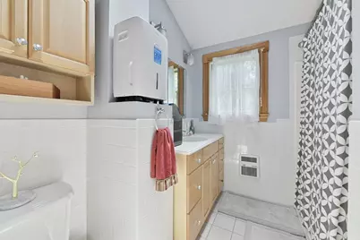 55 McCormack Ave, Medford, MA 02155 - Photo 24