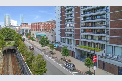 566 Commonwealth #906, Boston, MA 02215 - Photo 30