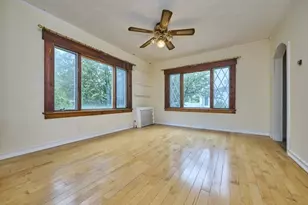 4 Cottage Cir, Somerville, MA 02144 - Photo 2