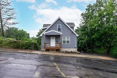 22 Plymouth St, Fitchburg, MA 01420 - Photo 4