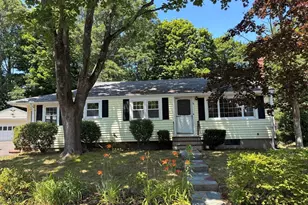 54 Barbara Ln, Weymouth, MA 02190 - Photo 1