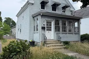 27 Clarendon St, Quincy, MA 02169 - Photo 1