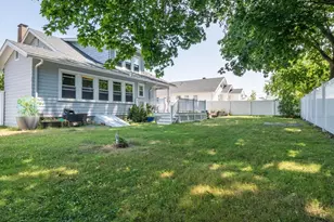 54 Sycamore St, Brockton, MA 02301 - Photo 14