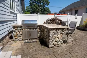 54 Sycamore St, Brockton, MA 02301 - Photo 16