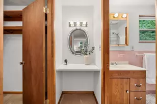 32 Westwood St, Burlington, MA 01803 - Photo 18