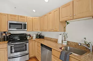 266 Essex St, Salem, MA 01970 - Photo 10