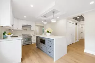 19 Oakland Ave, Needham, MA 02492 - Photo 8