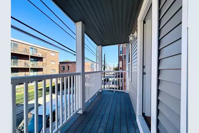 27 Waverly St #1, Boston, MA 02135 - Photo 6