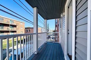 27 Waverly St, Boston, MA 02135 - Photo 6