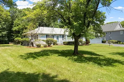 65 Blithewood Ave, Worcester, MA 01604 - Photo 12