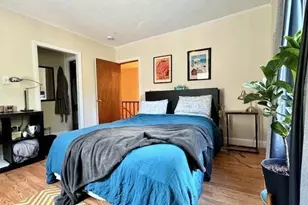 28 Quincy St, Somerville, MA 02143 - Photo 2