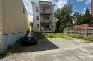 969 Massachusetts Ave, Arlington, MA 02476 - Photo 2